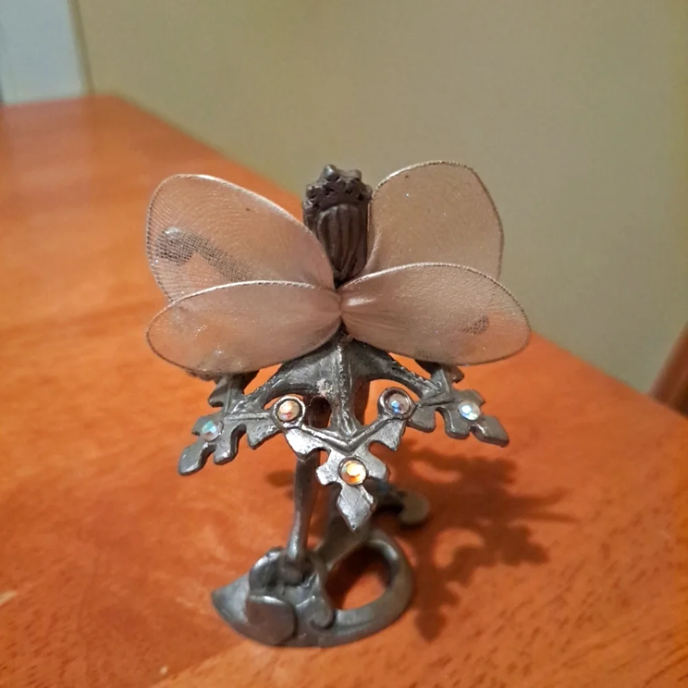 Pewter Fairy Figure Snowflake Crystal Fae Mystical Forest Fantasy Sunglo - Picture 2 of 7